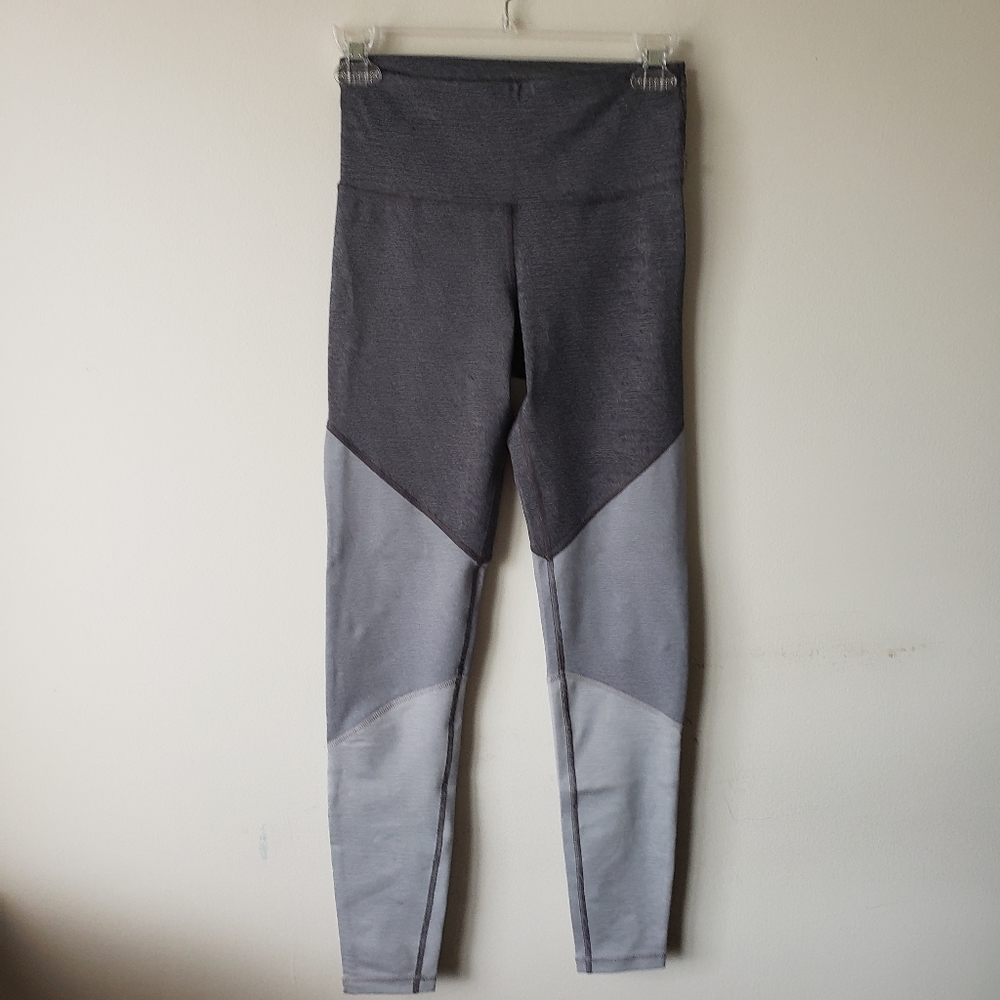 Old Navy Active leggings
